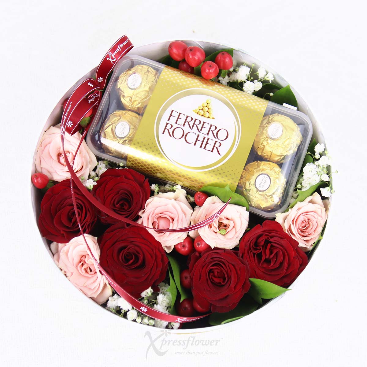 AR2522 Velvet Indulgence 5 Red Roses with Ferrero Rocher Chocolates 1d