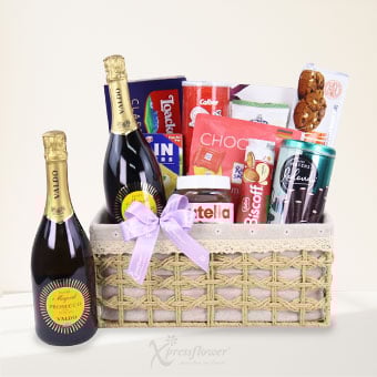 Sparkling Delight (Gourmet Hamper)
