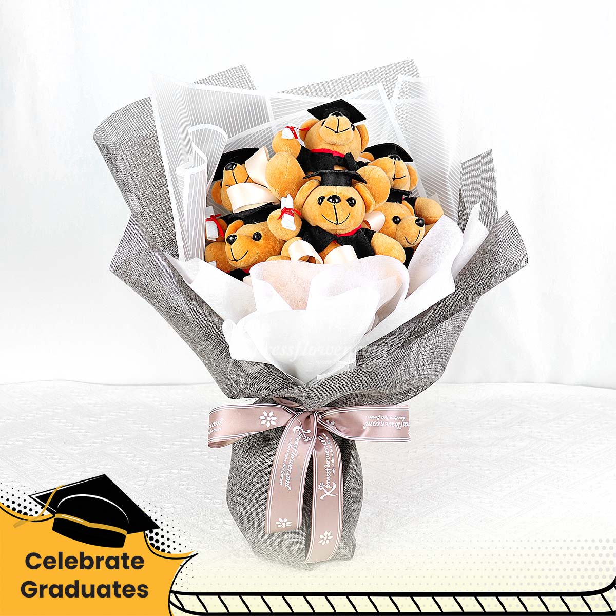 Graduation Celebration (6 Graduation Bears)