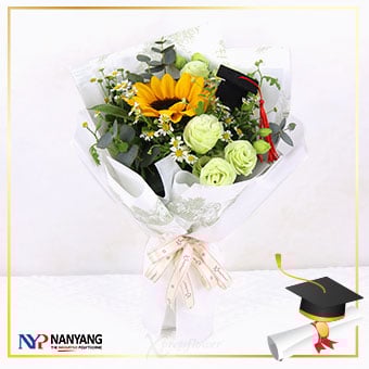 NYP Graduation Bouquet 03 (Sunflower with Green Eustoma)