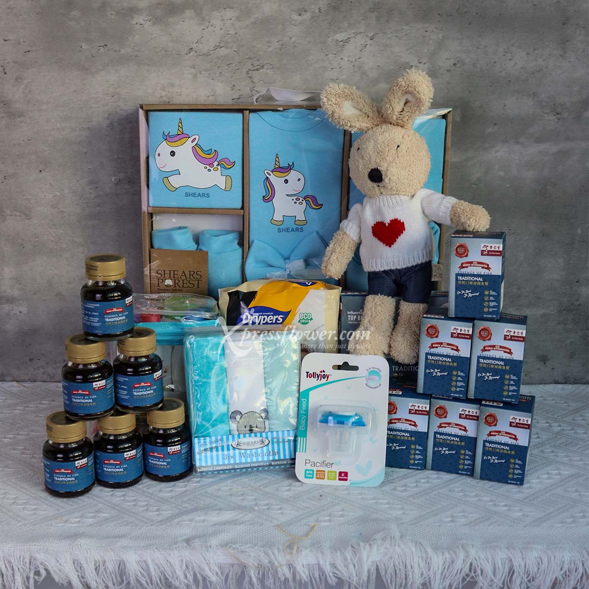 NB2217 Boyish Charm (New Born Baby Hamper)1c