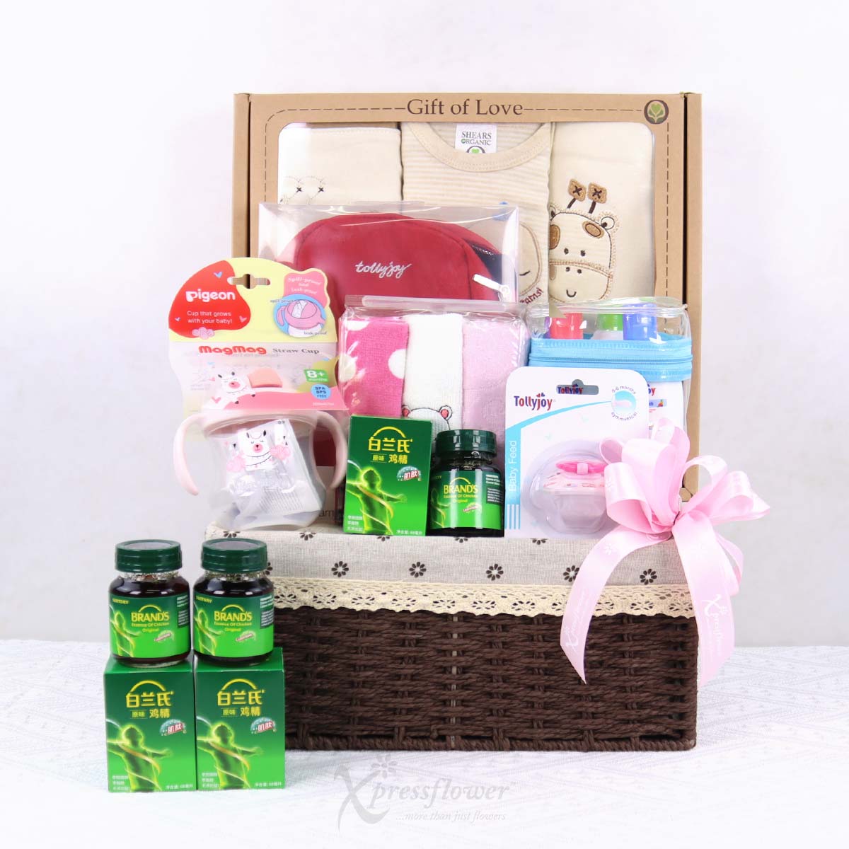 Deluxe Snuggles (New Born Baby Hamper)