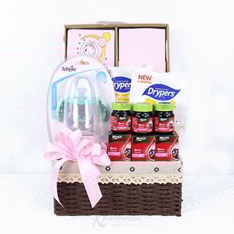 Nourish & Nurture (New Born Baby Hamper)