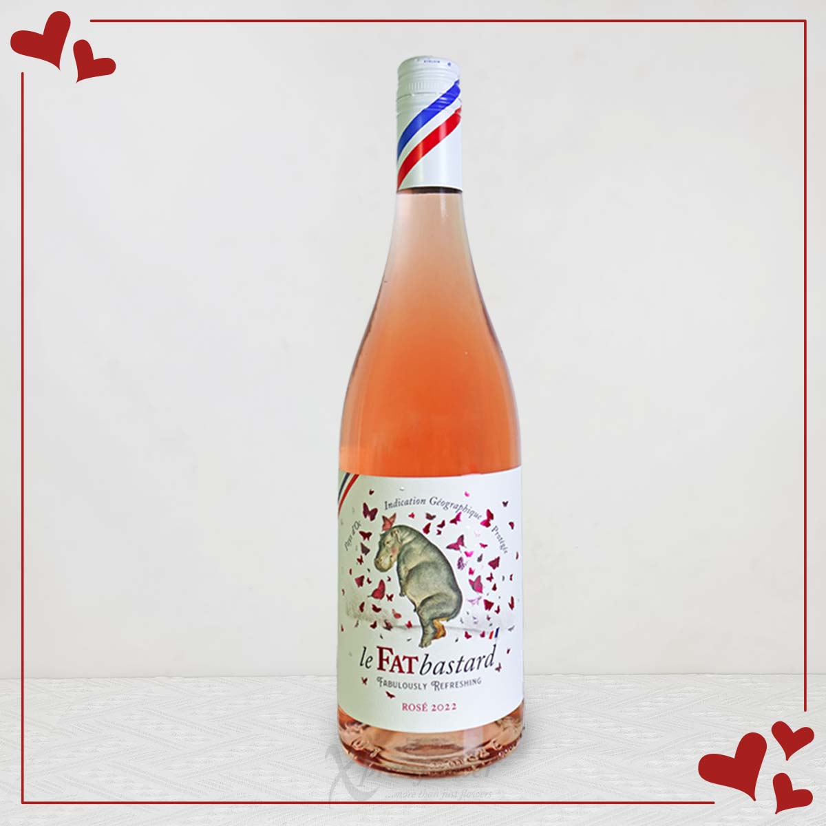 VDBL2575_Bubbly-Passion-3-Red-Roses-with-Rosé-Wine_1c