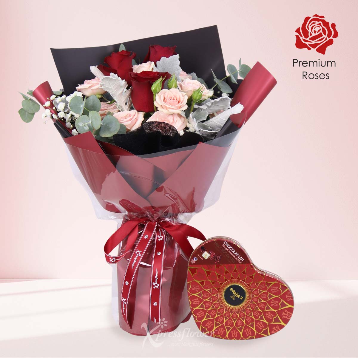Romantic Treat  (3 Red Roses with Chocolate)