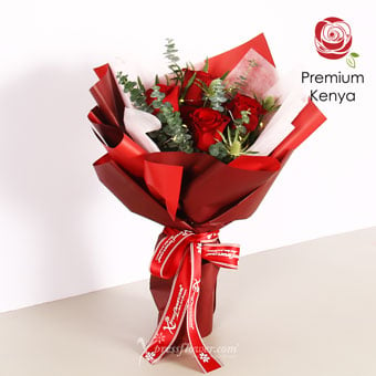 Dazzling Affection (6 Stalks Premium Kenya Red Roses with LED Lights)