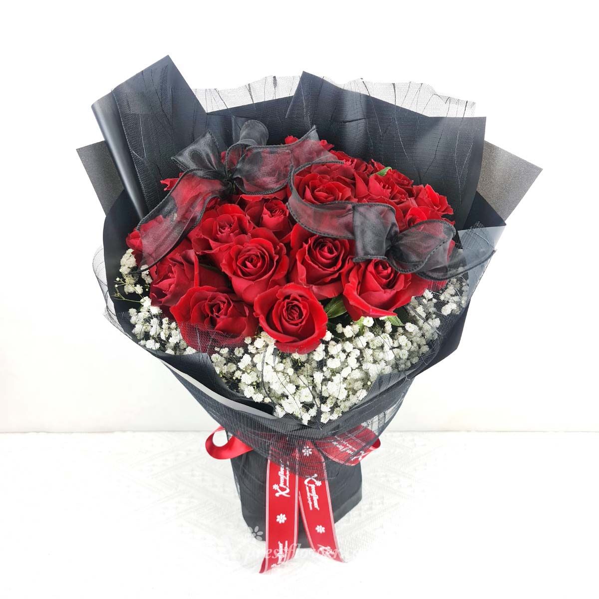 VDBQ2413_Cupids Bouquet 24 Red Roses_1B